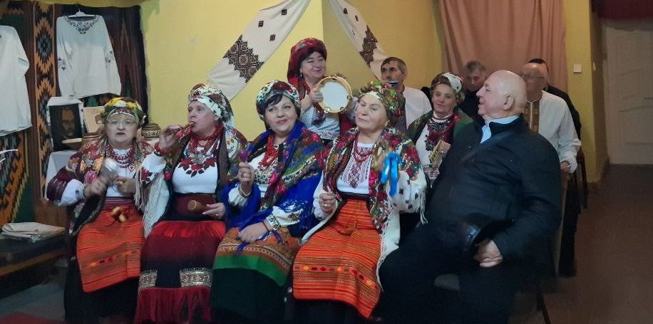 ЗУСТРІЧ З ТВОРЧИМИ ЛЮДЬМИ У МІСЬКОМУ НАРОДНОМУ ДОМІ