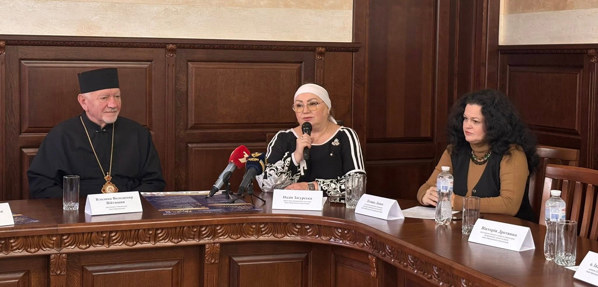 ВІДБУЛАСЯ ПРЕСКОНФЕРЕНЦІЯ ЩОДО ПРОВЕДЕННЯ ХVII ФЕСТИВАЛЮ "КОЛЯДА НА МАЙЗЛЯХ"