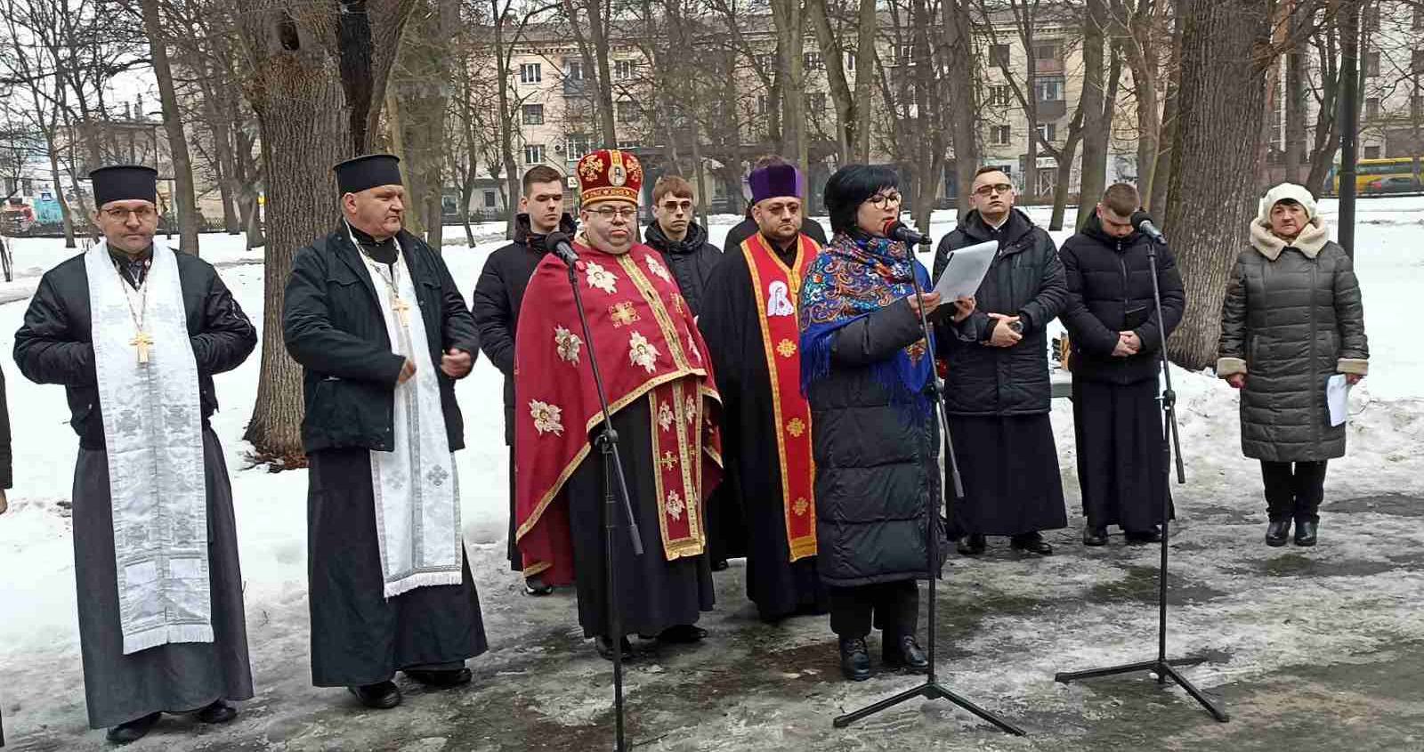 В ПАРКУ ВОЇНІВ-АФГАНЦІВ ВІДБУЛОСЯ ПАМ'ЯТНЕ ВІЧЕ