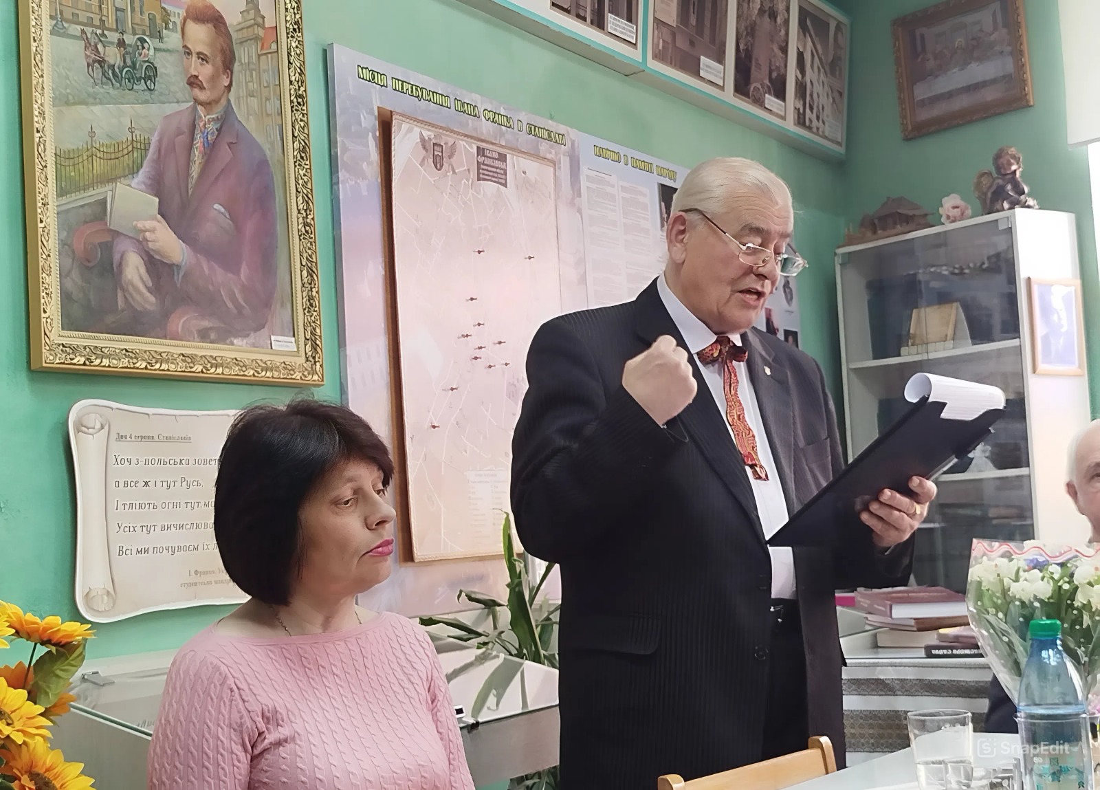 ЛАВРЕАТИ МІСЬКОЇ ПРЕМІЇ ІМ. І. ФРАНКА: ТВОРЧА ЗУСТРІЧ З ВОЛОДИМИРОМ КАЧКАНОМ