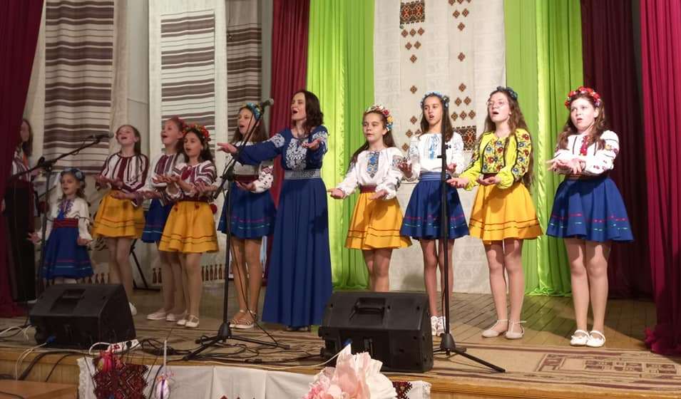 СВЯТО ДЛЯ МАМИ: ЯК ПРИВІТАЛИ МАТУСЬ У СЕЛАХ ІВАНО-ФРАНКІВСЬКОЇ МТГ