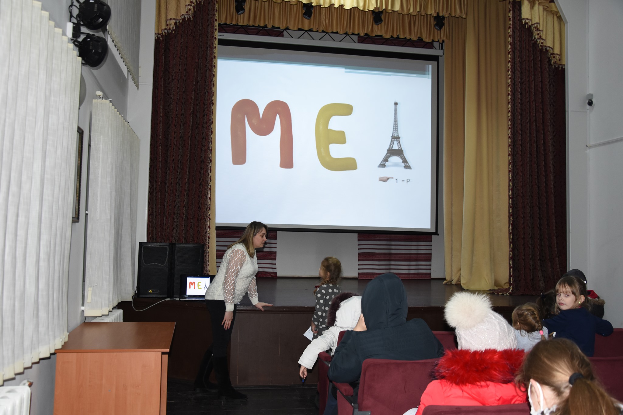 ІНТЕРНЕТ-ЗАЛЕЖНІСТЬ ЧИ САМОРОЗВИТОК: РОЗПІЗНАЙ ВЧАСНО