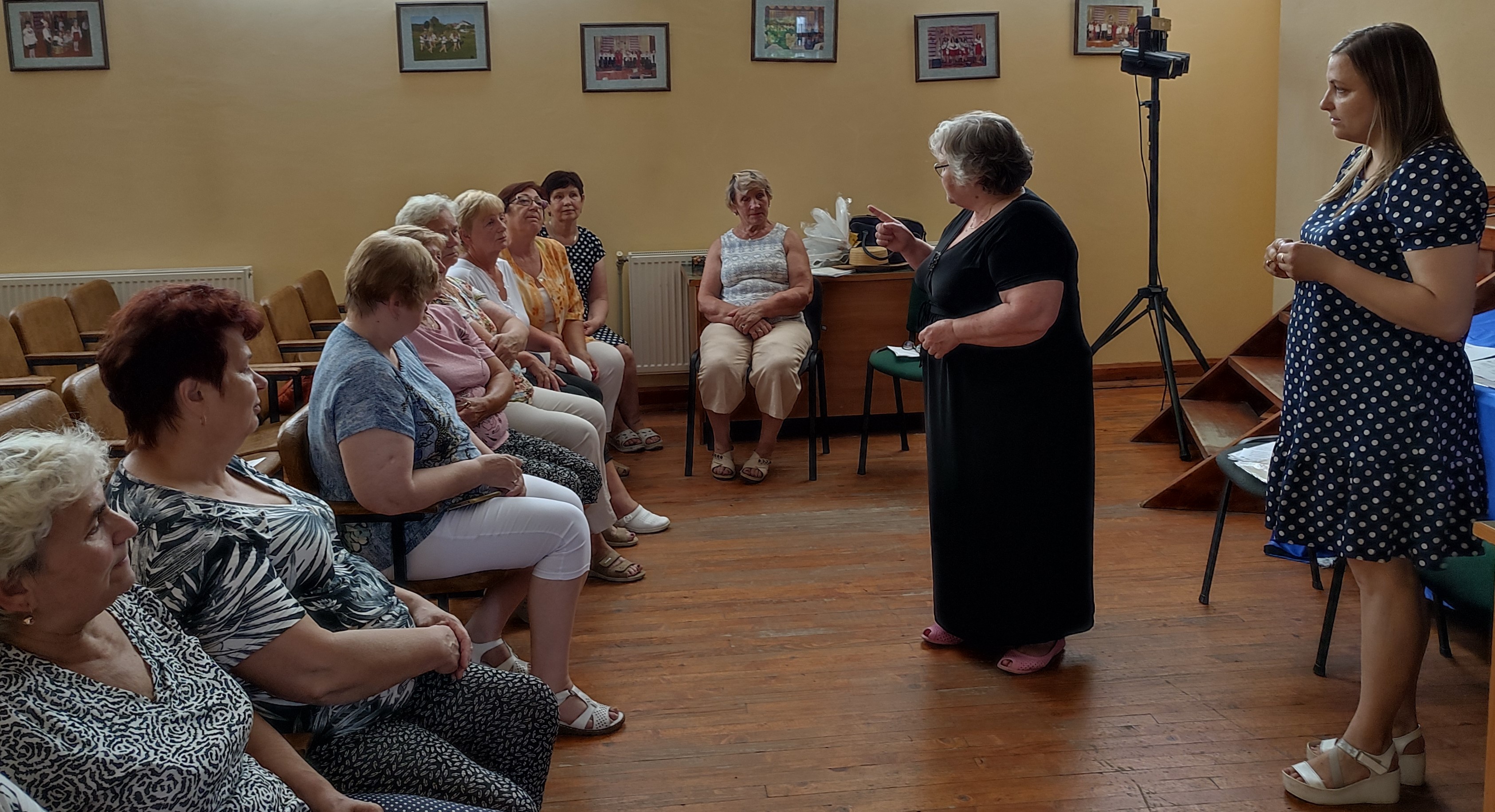 КРУГЛИЙ СТІЛ НА ТЕМУ "РОМАН ШУХЕВИЧ. ХРОНІКА ЧАСІВ УПА"