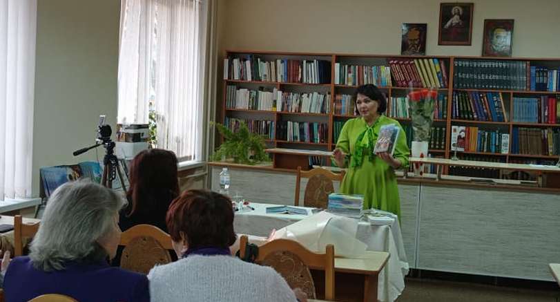 ТВОРЧА ЗУСТРІЧ З ОКСАНОЮ КУЗІВ