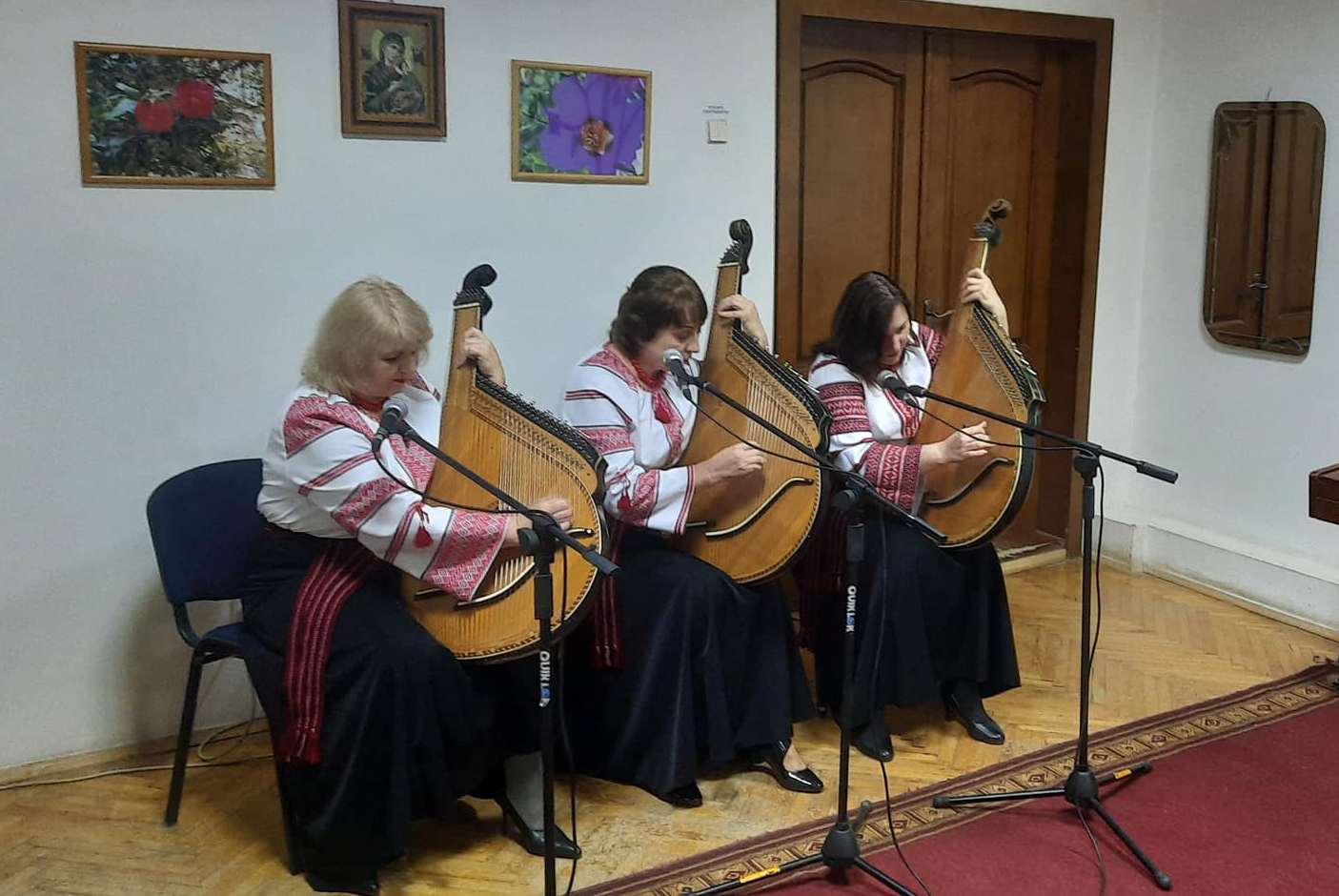 КОНЦЕРТ ДЛЯ ЛЮДЕЙ З ОБМЕЖЕНИМИ МОЖЛИВОСТЯМИ