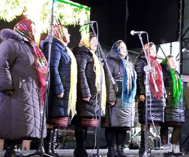 НОВОРІЧНО-РІЗДВЯНИЙ КОНЦЕРТ НА ВІЧЕВОМУ МАЙДАНІ