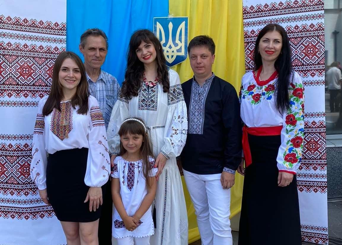 ДО ДНЯ КОНСТИТУЦІЇ УКРАЇНИ