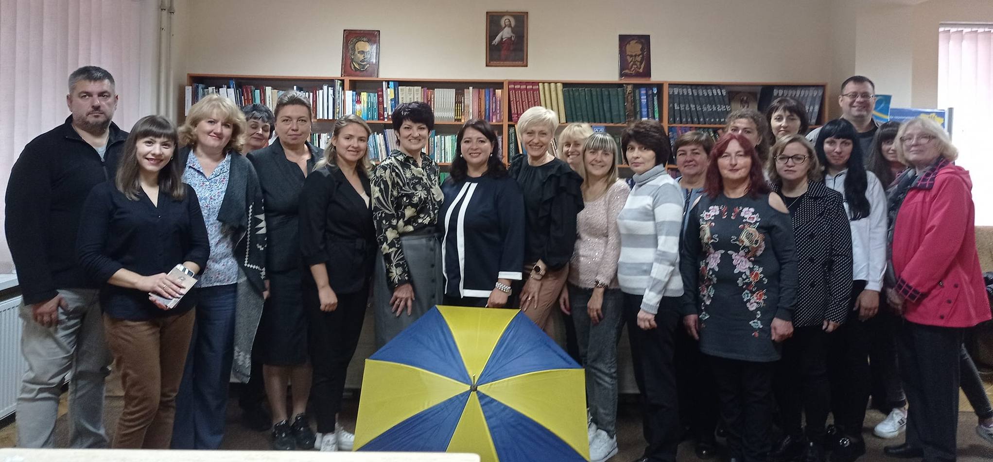 ГОВОРИЛИ ПРО ОСОБЛИВОСТІ РОБОТИ БІБЛІОТЕК В НІЖИНІ ТА В ІВАНО-ФРАНКІВСЬКУ