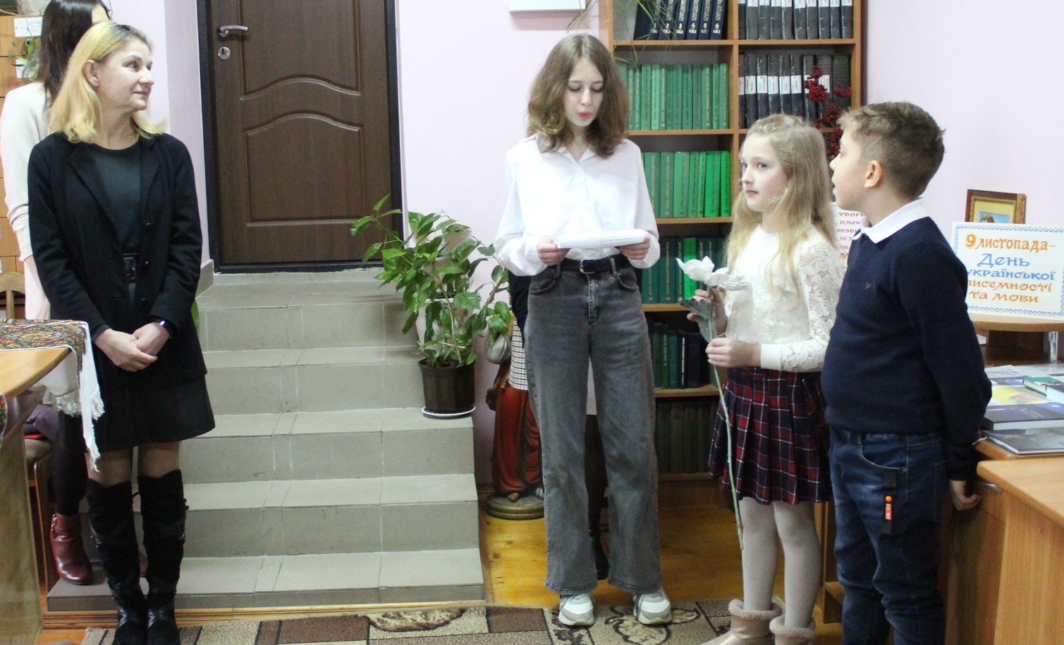 МОВНІ ЗАБАВЛЯНКИ У БІБЛІОТЕЦІ