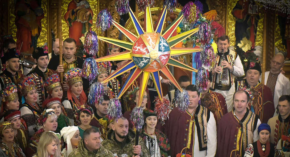 РОЗПОЧАВСЯ ХІV МІЖНАРОДНИЙ РІЗДВЯНИЙ ФЕСТИВАЛЬ "КОЛЯДА НА МАЙЗЛЯХ"