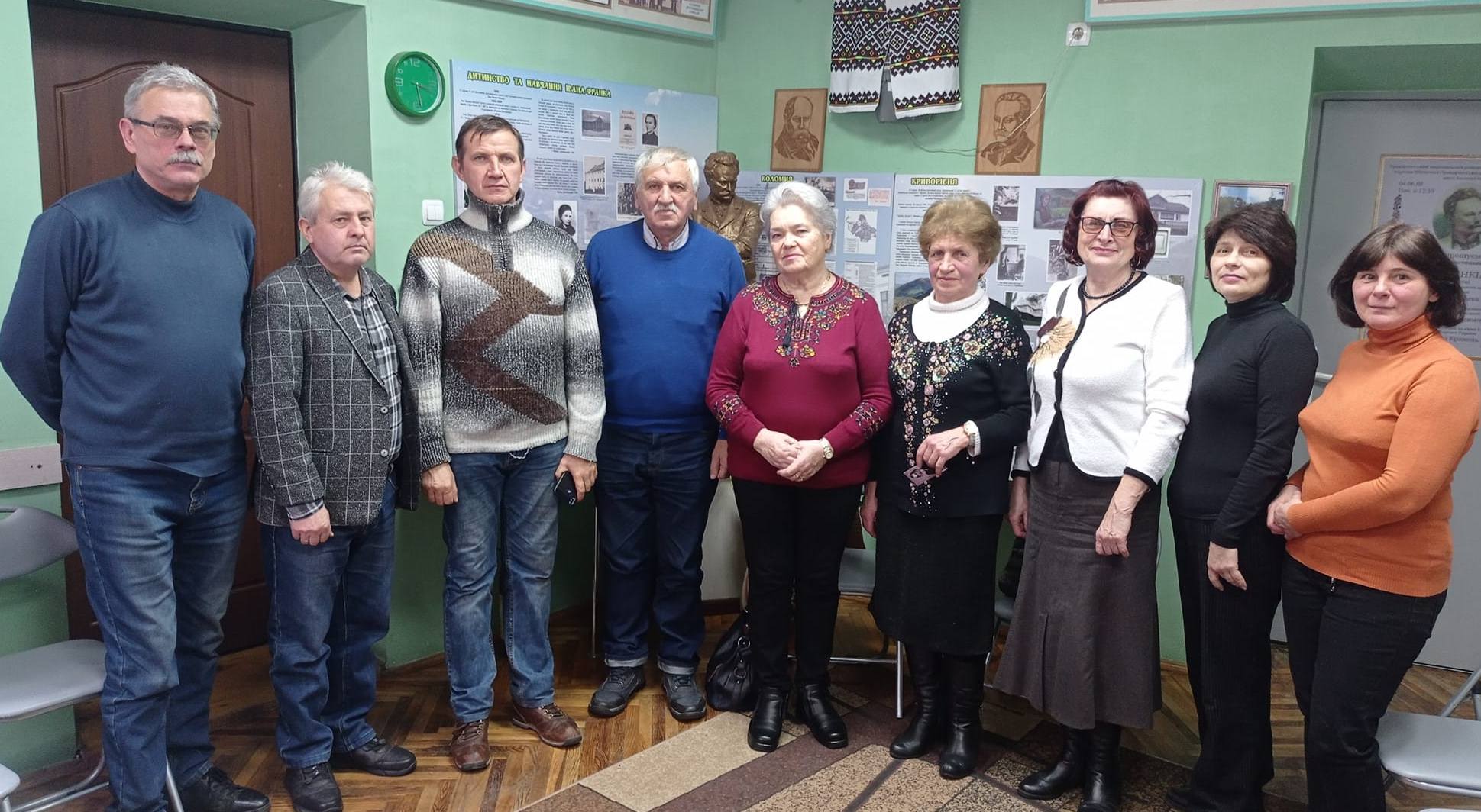 ПУШИКОВІ ЧИТАННЯ У БІБЛІОТЕЦІ
