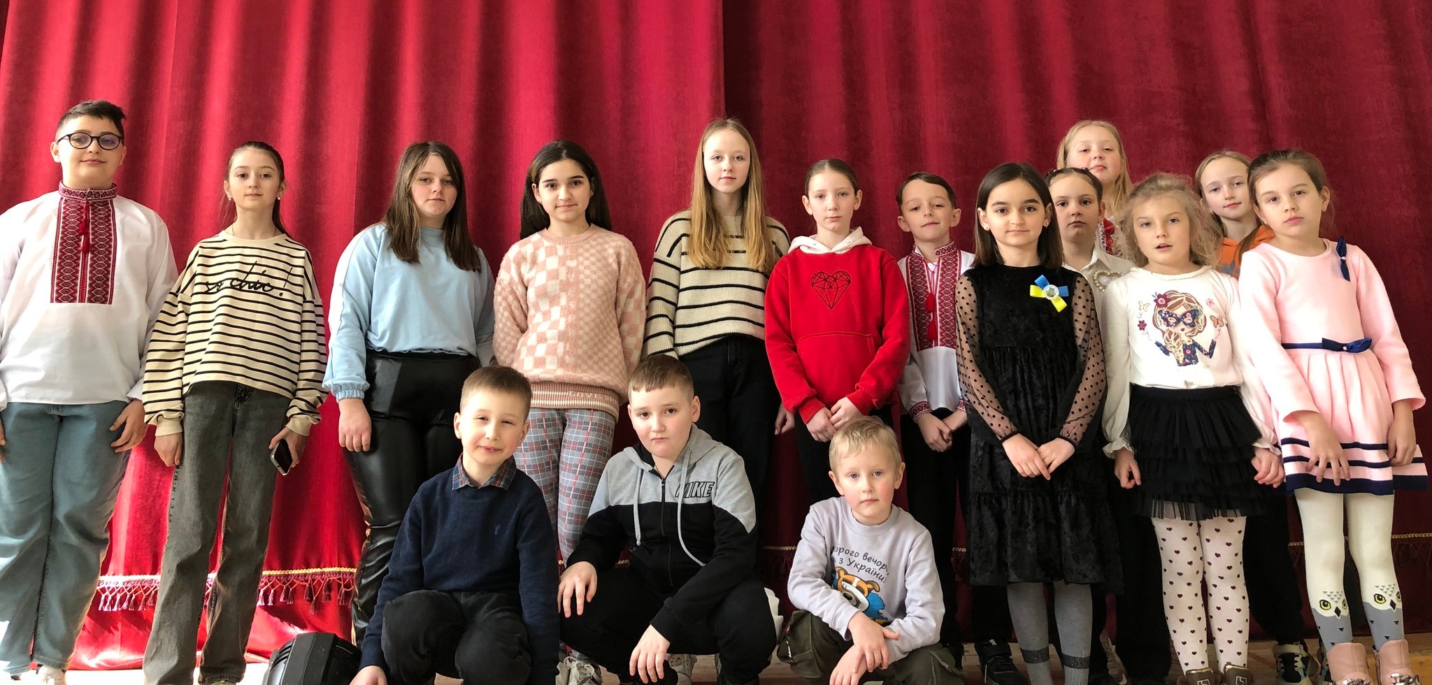 ПОЕЗІЯ ЛІНИ КОСТЕНКО ЗВУЧАЛА У БУДИНКУ КУЛЬТУРИ СЕЛА ЧУКАЛІВКА