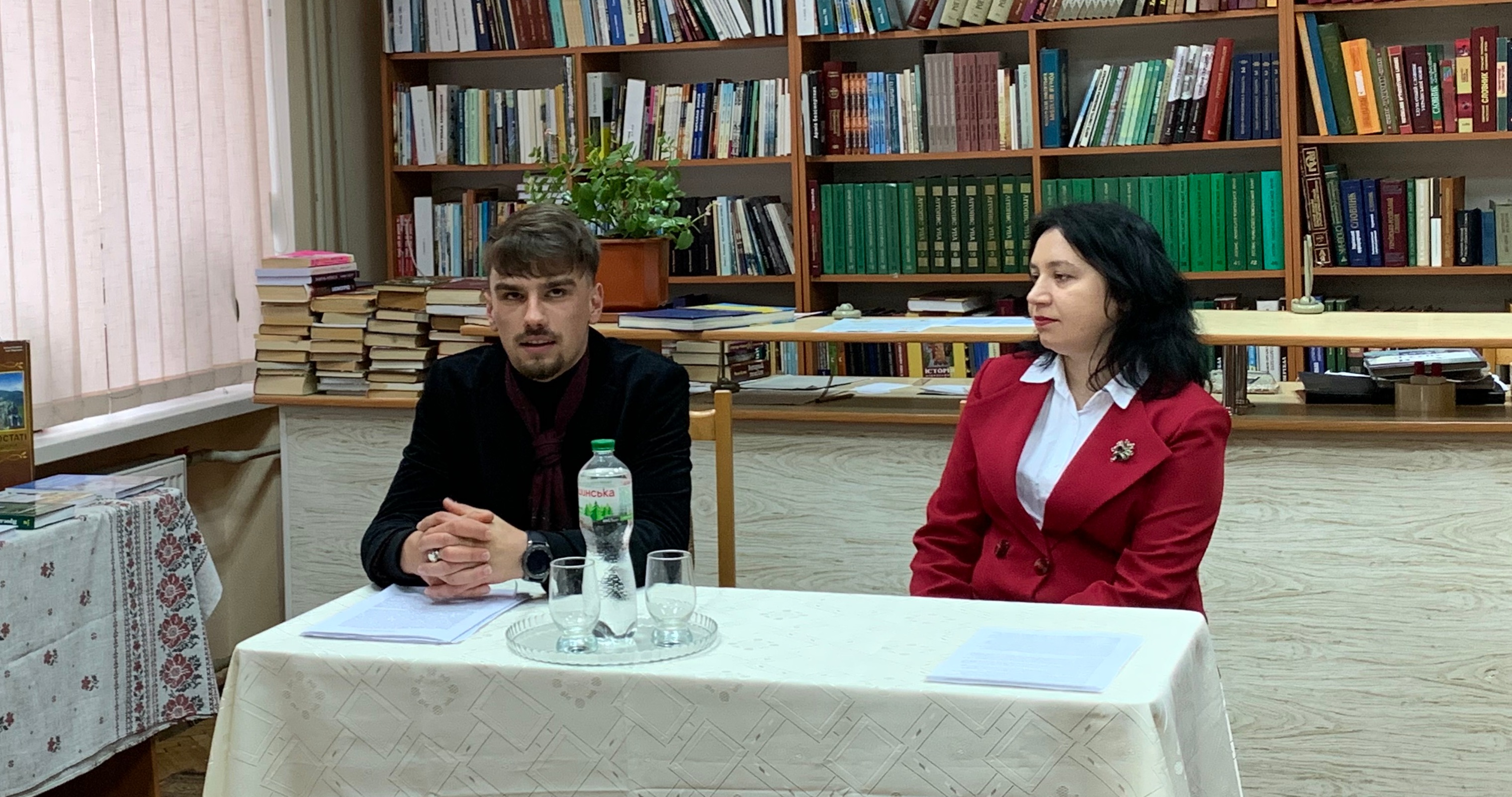 "ПОКИ СОНЦЕ РОСТЕ" БОГДАНА ГАСЮКА