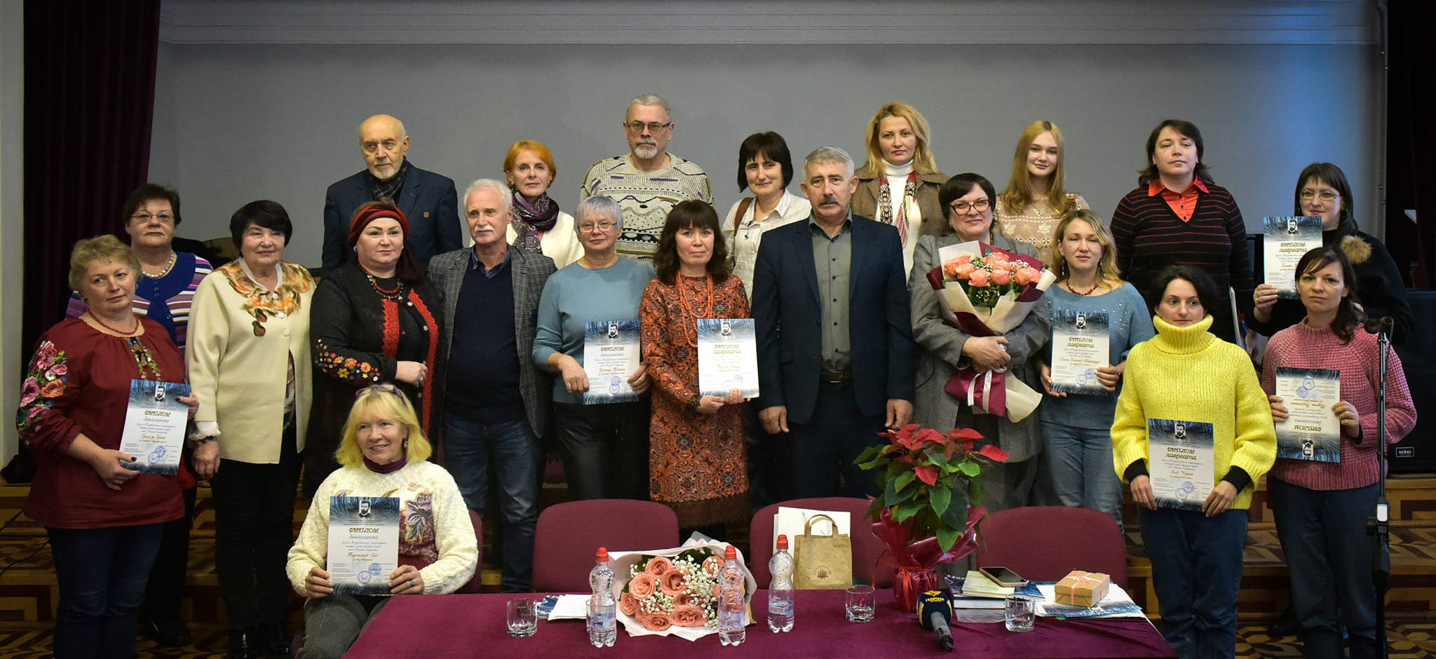 НАГОРОДИЛИ ПЕРЕМОЖЦІВ ЛІТЕРАТУРНОГО КОНКУРСУ ІМЕНІ СТЕФАНИКА
