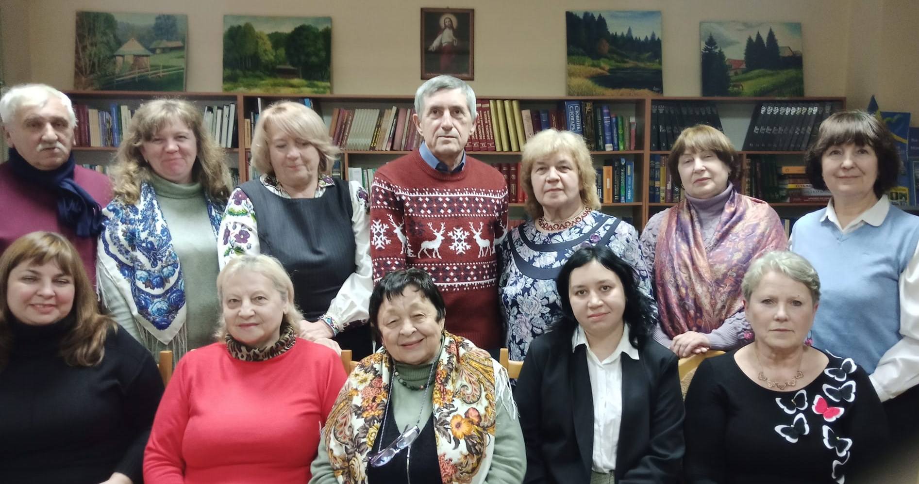 АЛЬМАНАХ ВІРШІВ ПРО КОХАННЯ ПРЕЗЕНТУВАЛИ У ЦЕНТРАЛЬНІЙ БІБЛІОТЕЦІ