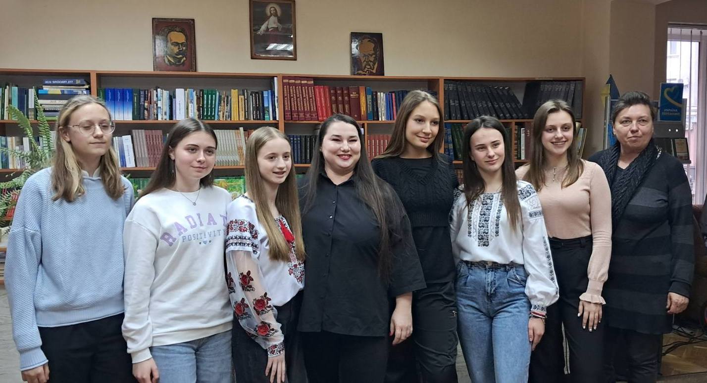 ЮНІ ТАЛАНТИ ДО СВЯТА БЛАГОВІЩЕННЯ