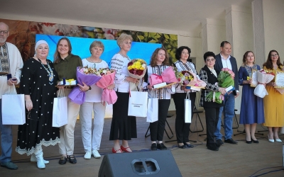 ВРУЧИЛИ ВІДЗНАКИ ПЕРШИМ ЛАВРЕАТАМ МІСЬКОЇ ПРЕМІЇ ІМ. І. ПРОКОПА В ГАЛУЗІ МИСТЕЦЬКОЇ ОСВІТИ