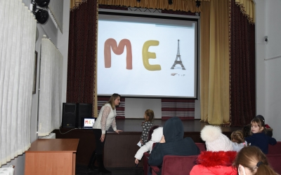 ІНТЕРНЕТ-ЗАЛЕЖНІСТЬ ЧИ САМОРОЗВИТОК: РОЗПІЗНАЙ ВЧАСНО