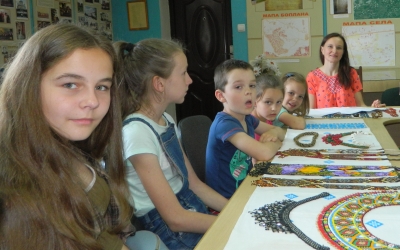 ЛЕКЦІЯ КЛУБУ ЦІКАВИХ ЗУСТРІЧЕЙ "ДІВОЧЕ НАМИСТО ЯК ПРИКРАСА НАЦІОНАЛЬНОГО ОДЯГУ"