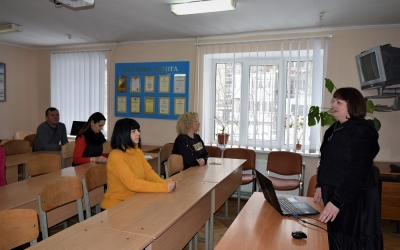 ВШАНОВУЮЧИ ПАМ'ЯТЬ ГЕРОЇВ НЕБЕСНОЇ СОТНІ
