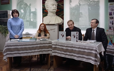 ПРЕЗЕНТАЦІЯ КНИГИ СПОГАДІВ ПІДПІЛЬНИЦІ УПА МАРІЇ ЛАБУНЬКИ