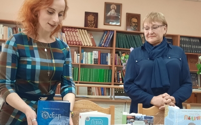 ПРЕЗЕНТАЦІЯ ТВОРЧОСТІ ХАРКІВСЬКОЇ ПИСЬМЕННИЦІ І ВОЛОНТЕРКИ ЛЮДМИЛИ ОХРІМЕНКО
