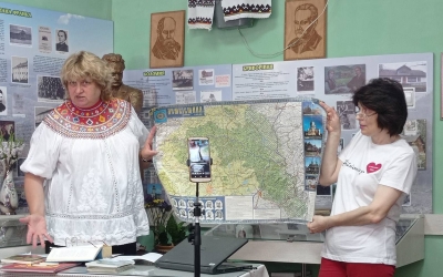 У БІБЛІОТЕЦІ ВШАНУВАЛИ ПАМ'ЯТЬ БОГДАНА-ІГОРЯ АНТОНИЧА