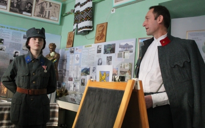 ДО БІБЛІОТЕКИ ЗАВІТАЛА ЛЕГЕНДАРНА СТЕПАНІВНА